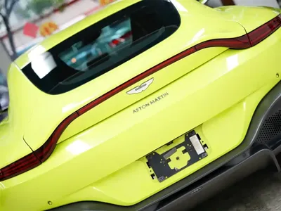 Aston Martin V8 Vantage