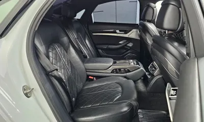 Audi S8