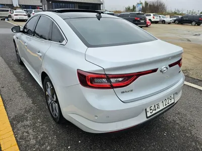 Renault-KoreaSamsung SM6
