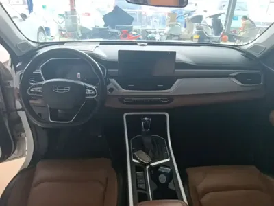 Geely Vision X6