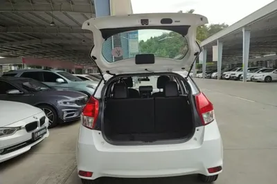 Toyota YARiS L Zhi Xuan