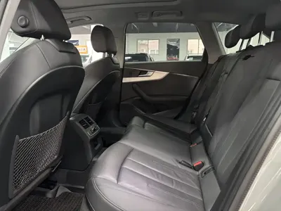 Audi A4 (Import)