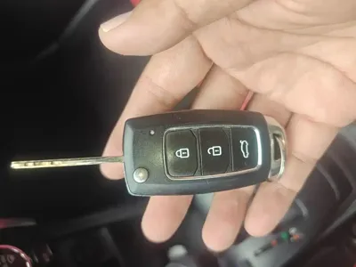 Toyota Yaris L