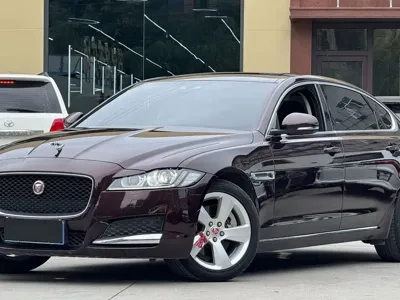 Jaguar XFL