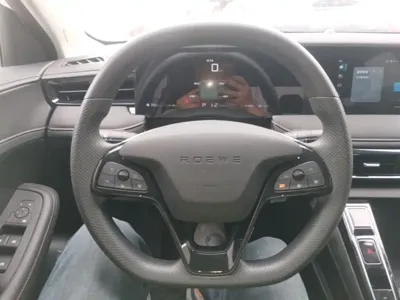 Roewe i5