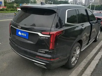 Cadillac XT6