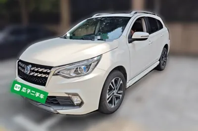 Venucia T70