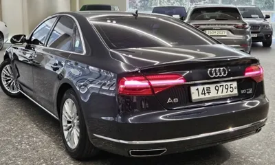 Audi A8