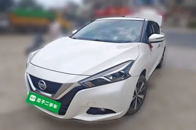 Nissan Lannia