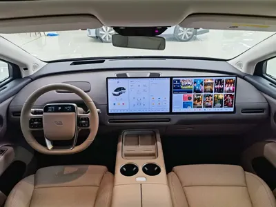Li Auto 理想i8