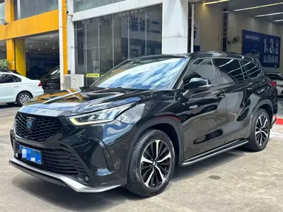 Toyota Crown Kluger