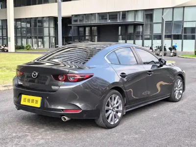 Mazda 3 Axela