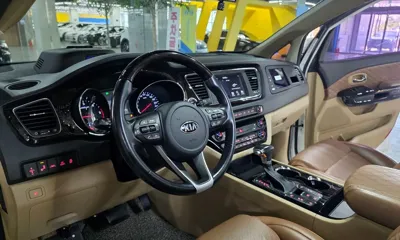 Kia Canival