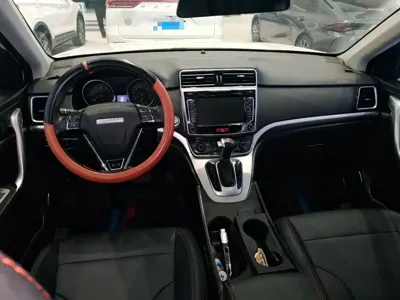 Haval M6