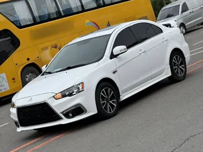 Mitsubishi Lancer EX