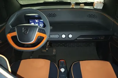 Baojun E100