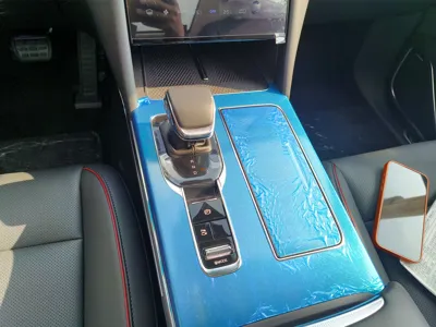 Hongqi HS7 PHEV