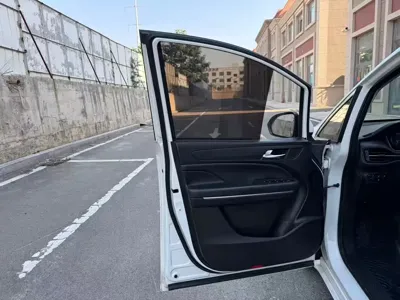 GAC Motor Trumpchi M6