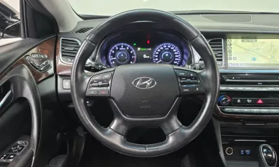 Hyundai Aslan