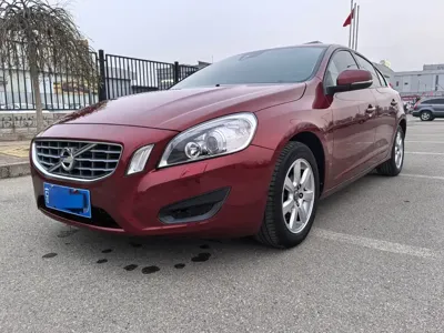 Volvo S60 (Import)