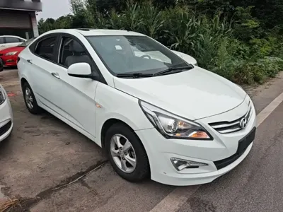 Hyundai Verna