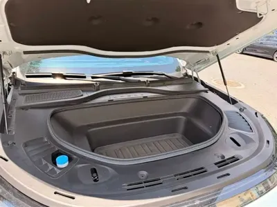 Xpeng G9