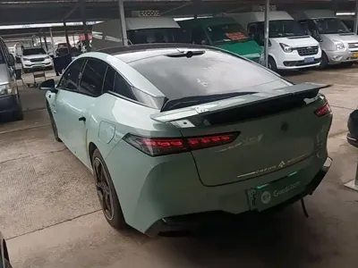 Hyper GT