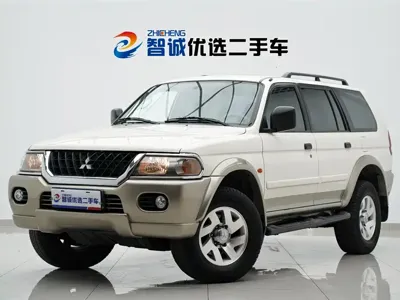 Mitsubishi Pajero Speed