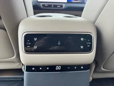 Li Auto Li MEGA