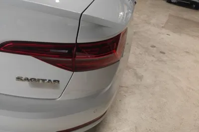 Volkswagen Sagitar