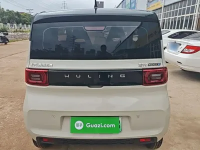 Wuling MINIEV