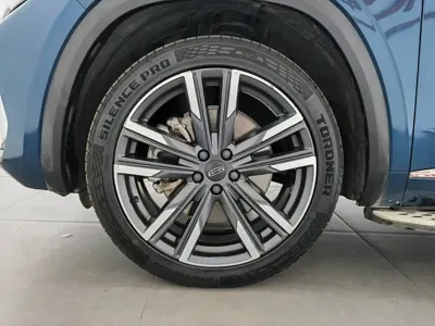 Geely Xingyue L