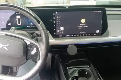 Xpeng P7