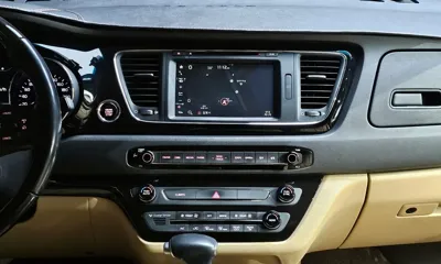 Kia Canival