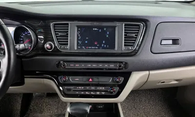 Kia Canival