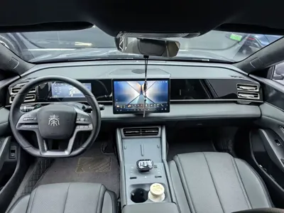 BYD Qin L