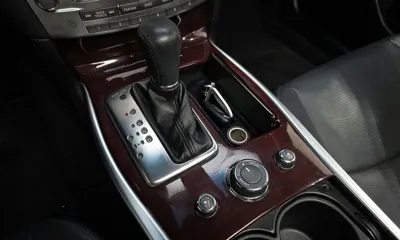Infiniti Q70