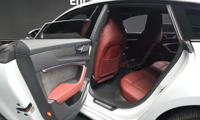 Audi S7