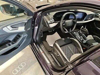 Audi 奥迪A5L