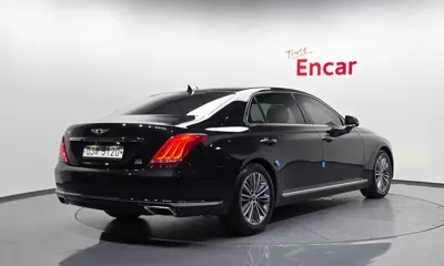 Genesis EQ900