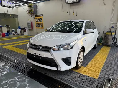 Toyota Yaris L
