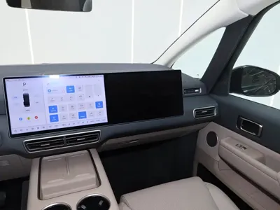 Li Auto Li MEGA
