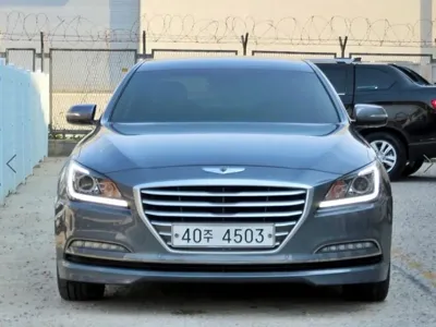 Hyundai Genesis