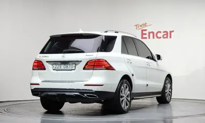 Mercedes-Benz GLE-Class