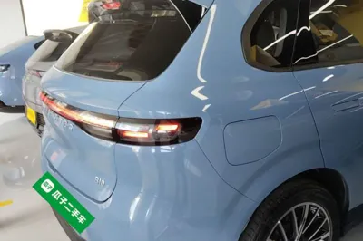 Leapmotor B10