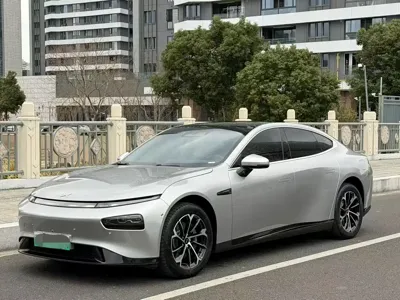 Xpeng P7