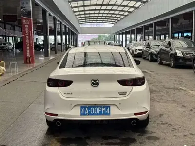 Mazda 3 Axela