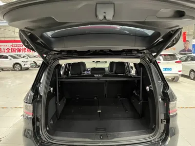 Jeep Grand Commander