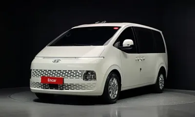 Hyundai Staria
