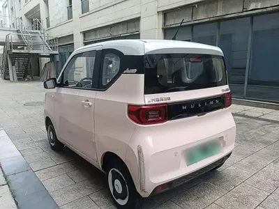 Wuling MINIEV